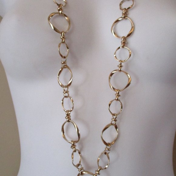 Banana Republic Gold and Silver Rattan Link Necklace NWT 45 each Set of 2 - Picture 14 of 14